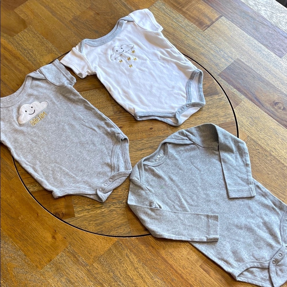 Set of Three Baby Bodysuits in Gray and White